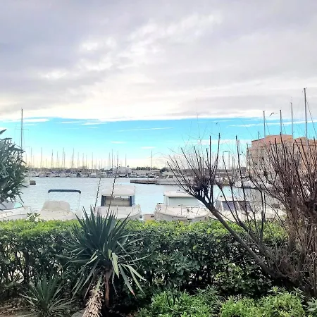 Bel Avec Grande Terasse Sur Le Vieux Port Apartment